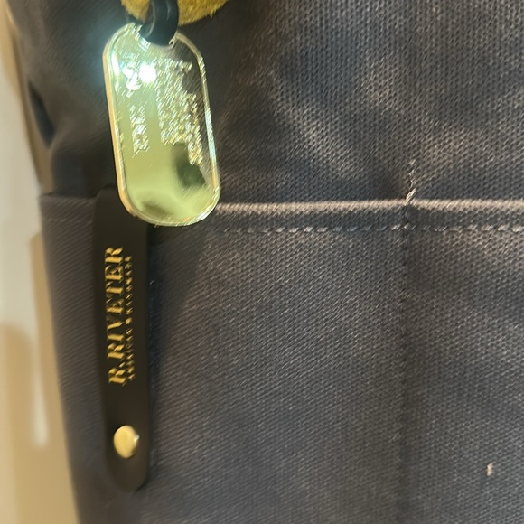 R. Riveter Otto tote - Picture 3 of 8